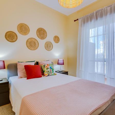 Al - Beachside Hideaway Quarteira Bagian luar foto
