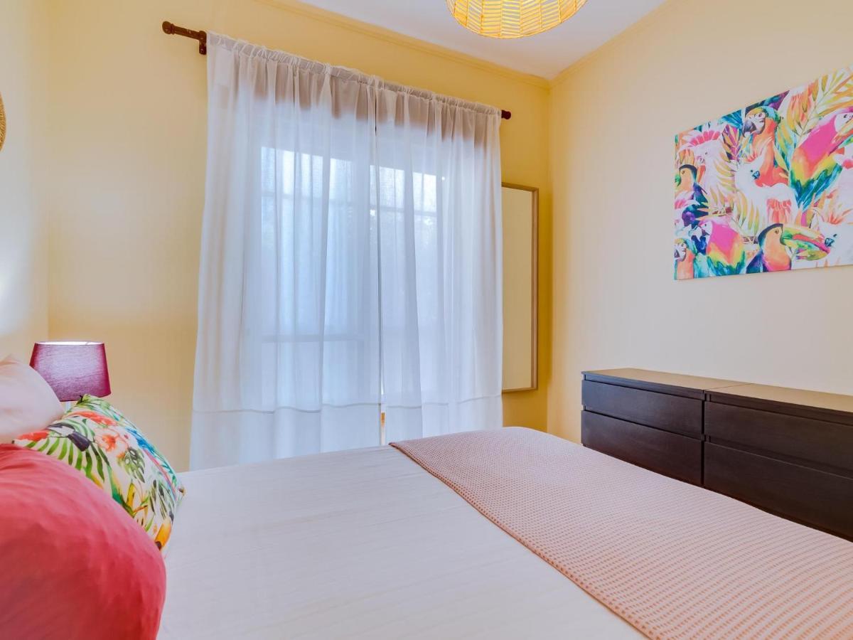 Al - Beachside Hideaway Quarteira Bagian luar foto
