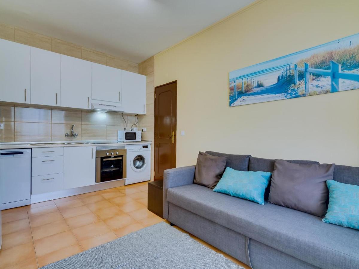Al - Beachside Hideaway Quarteira Bagian luar foto